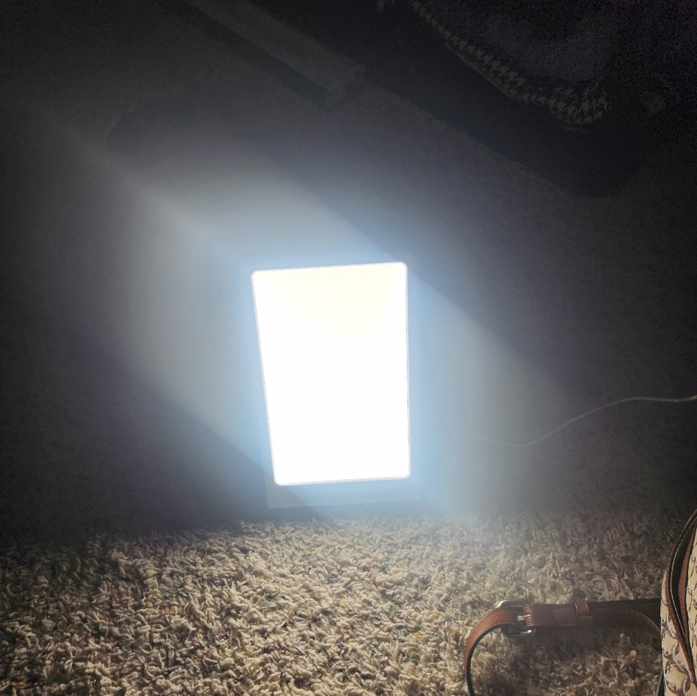 Mood Enhancement Light For Winter - Picture 5 of 5